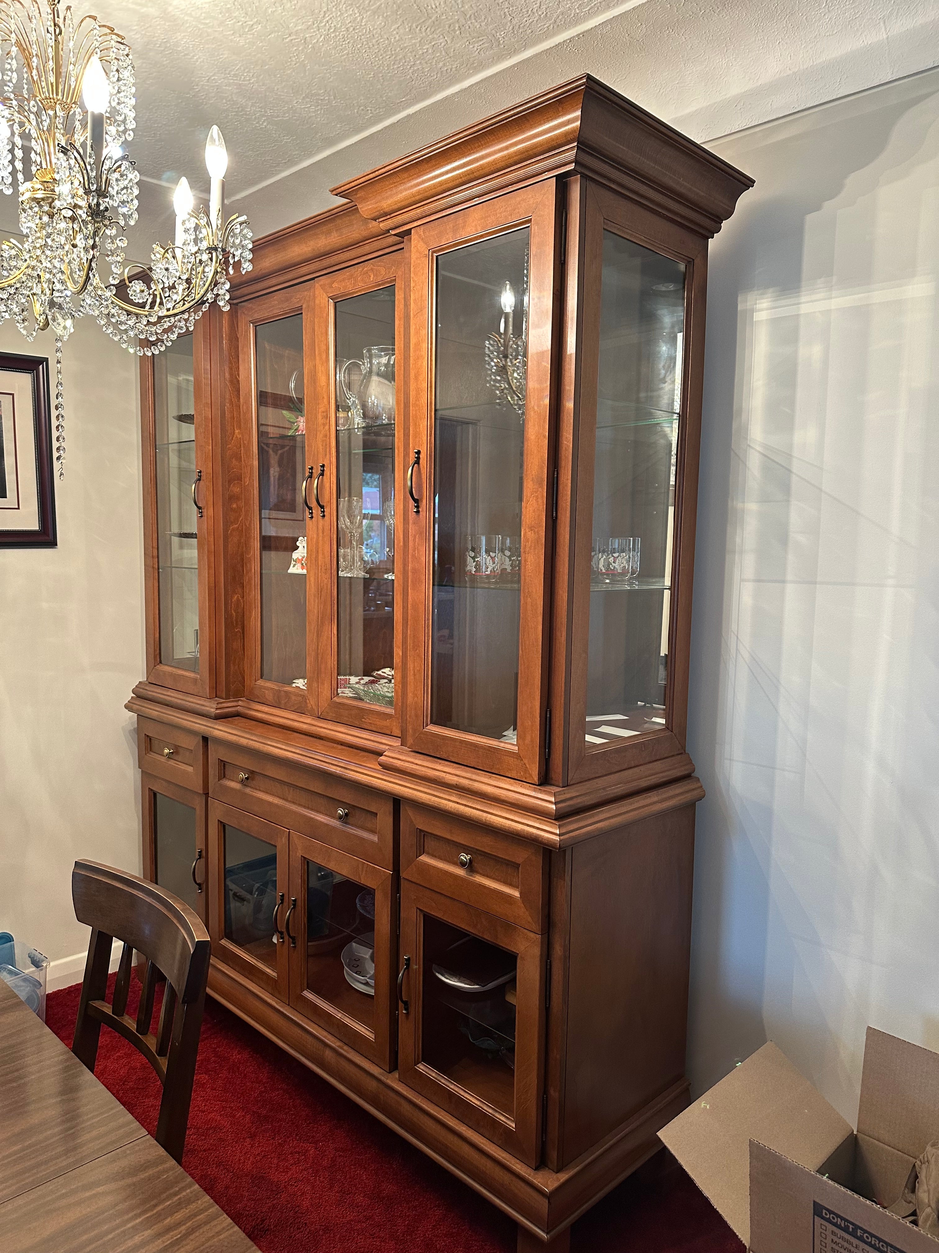 2 Piece Display Hutch