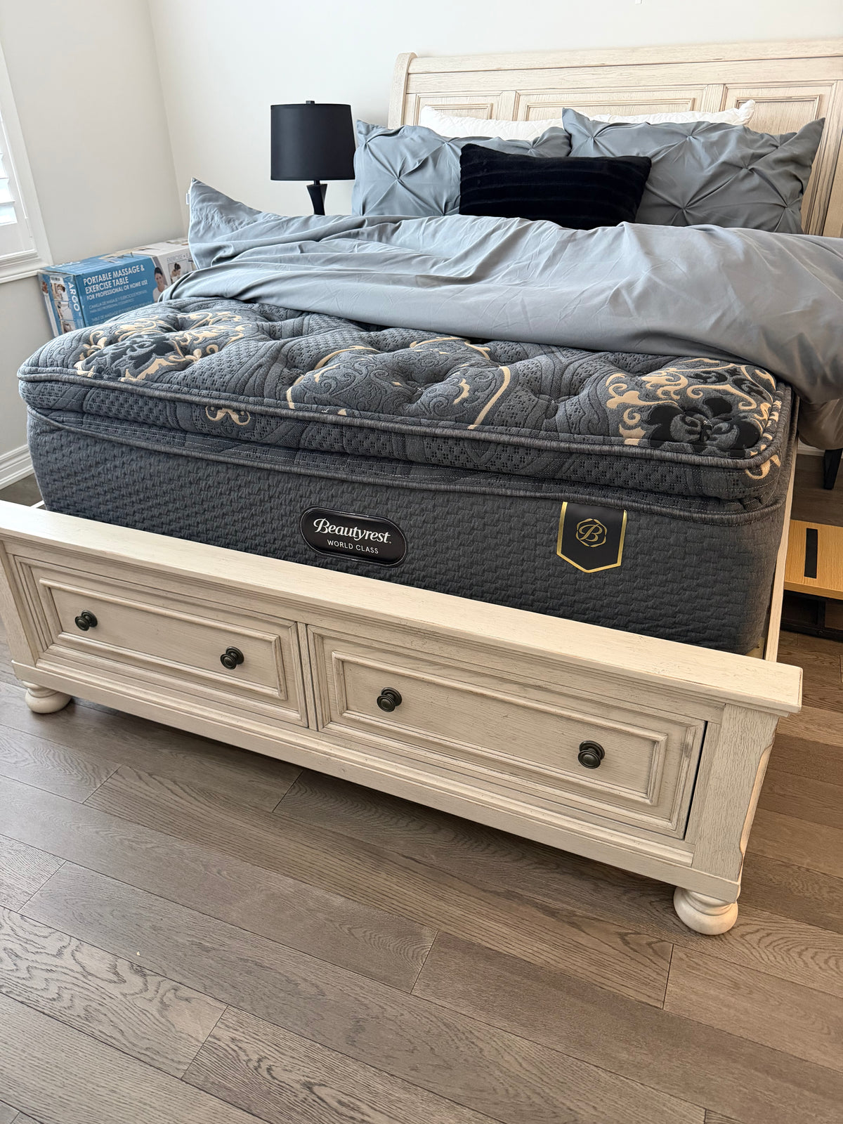 Queen Bed W/ Highend Mattress