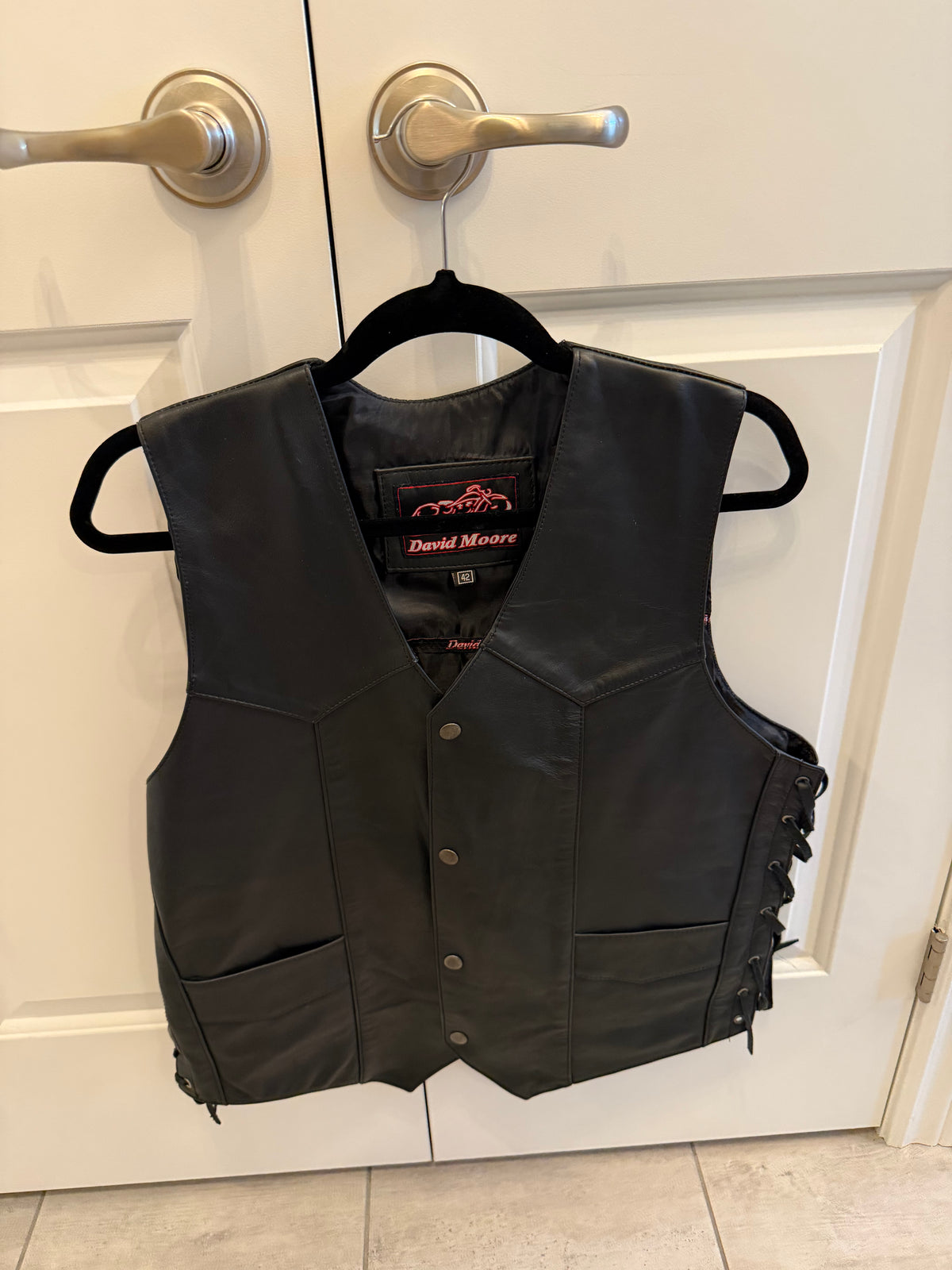 Men’s Leather Motorcycle Vest