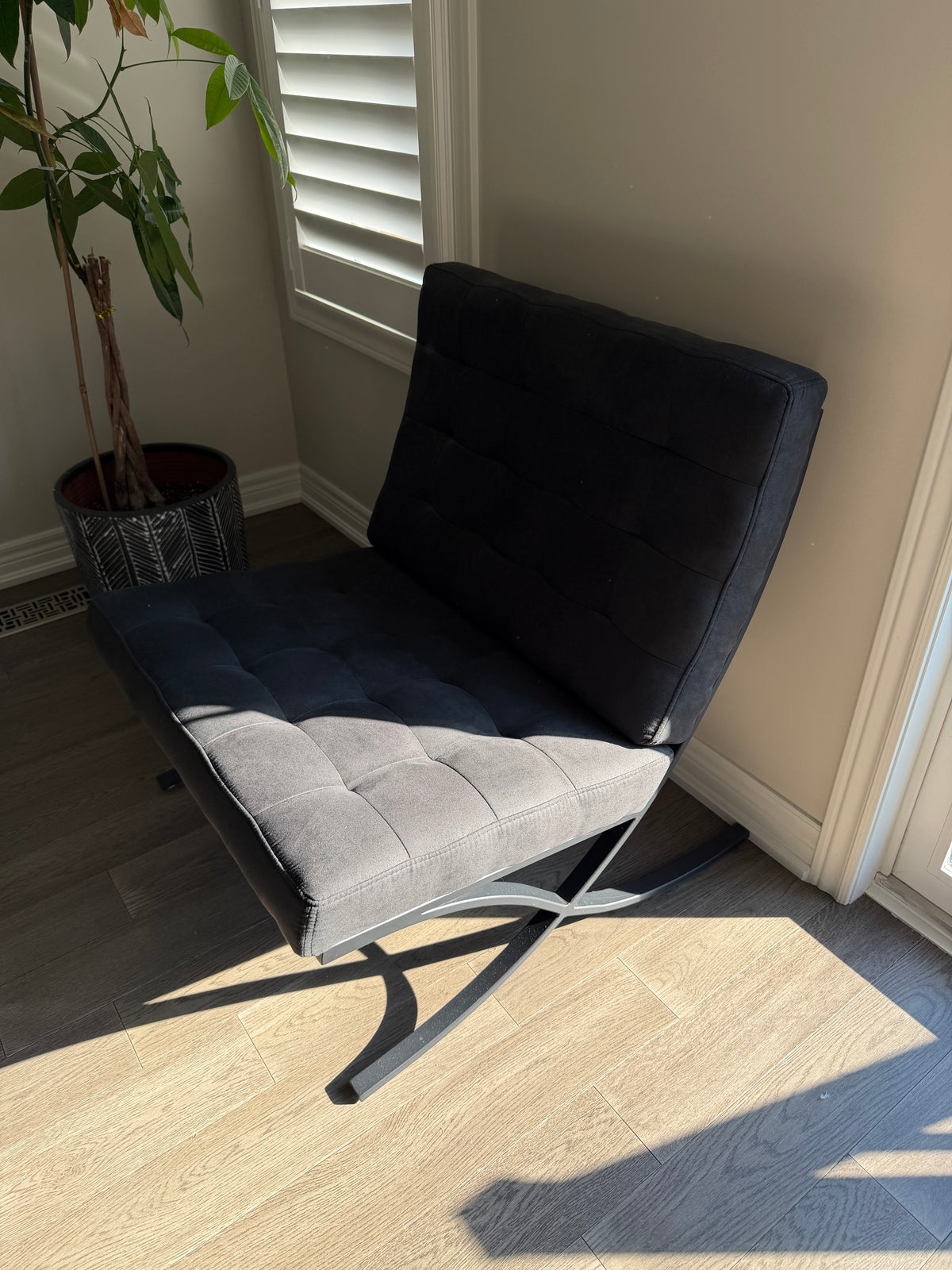 Accent Chair