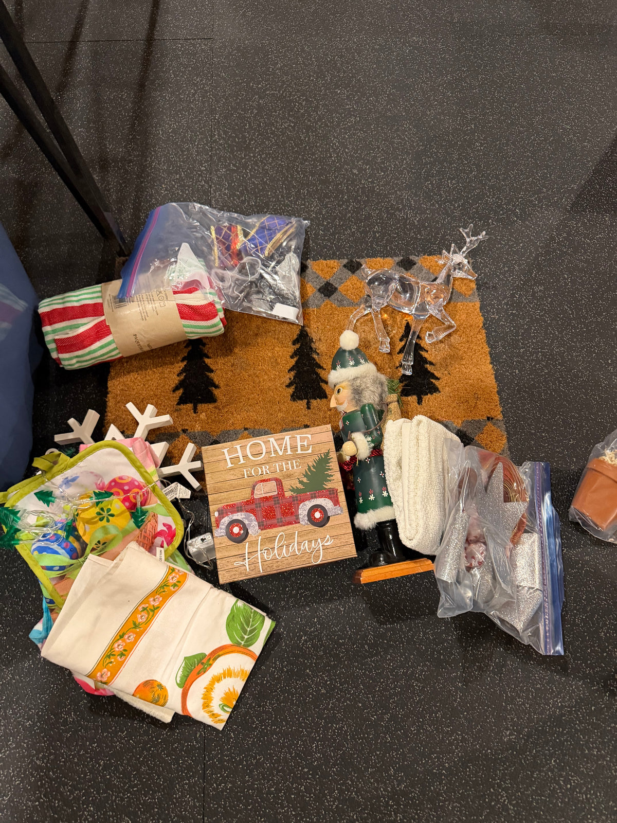 Seasonal Lot